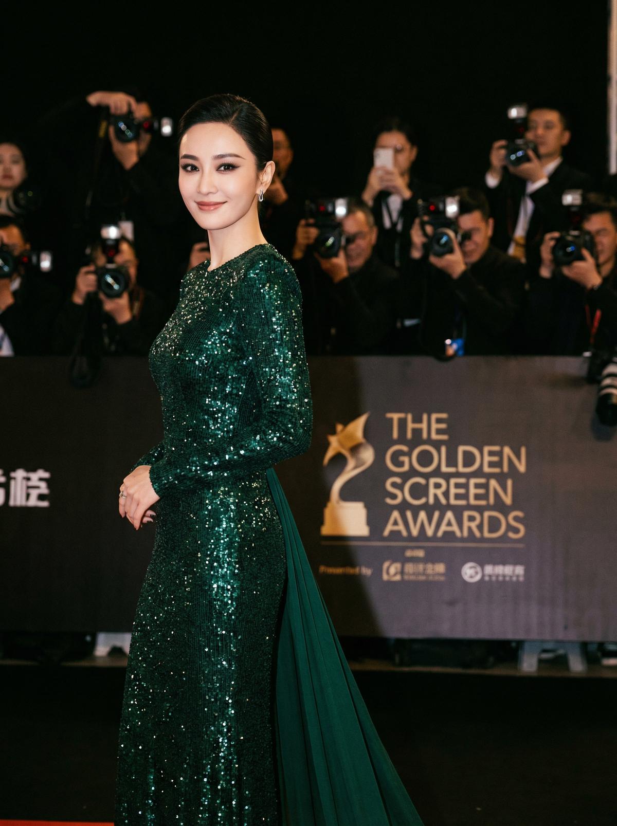 ai去衣视频-星光璀璨颁奖典礼视频